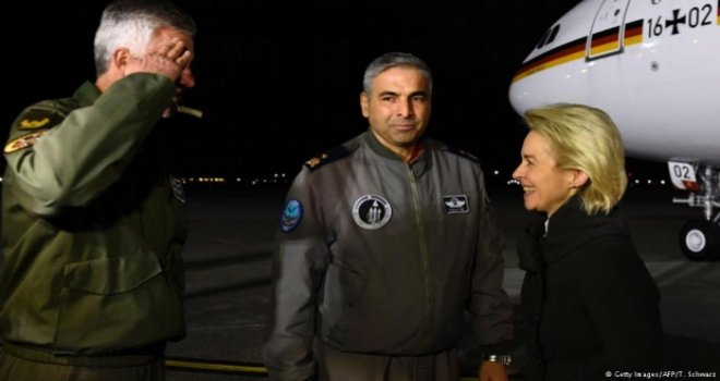 Almanya Savunma Bakanı Türkiye'de