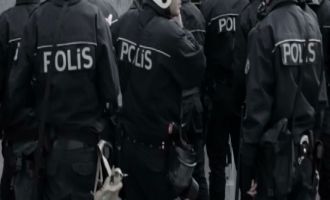 Polis, polisi dolandırdı
